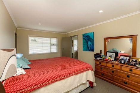 Photo of property in 73 Vivian Street, New Plymouth, 4310