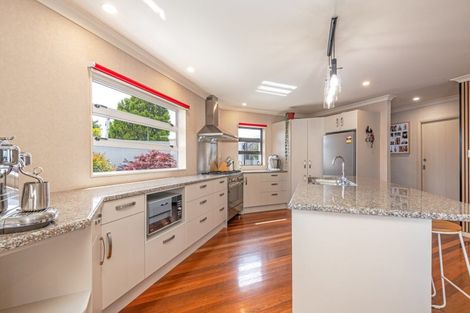 Photo of property in 42 Collingwood Street, Hokowhitu, Palmerston North, 4410