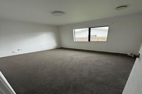 Photo of property in 2/70 Kelvin Road, Papakura, 2110