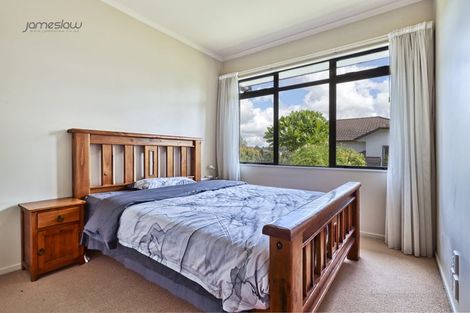 Photo of property in 198 Kyle Road, Greenhithe, Auckland, 0632