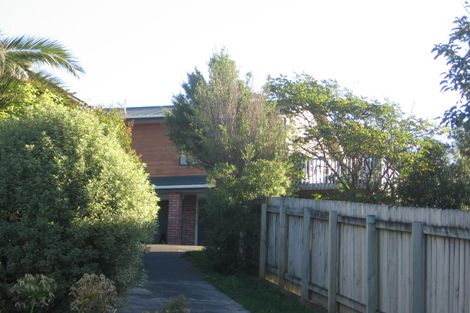 Photo of property in 8 Albatross Close, Whitby, Porirua, 5024