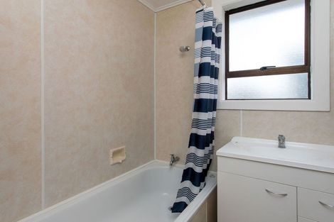 Photo of property in 19 Avro Crescent, Hornby, Christchurch, 8042