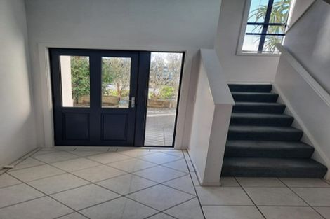 Photo of property in 8 Forbes Lane, Newlands, Wellington, 6037