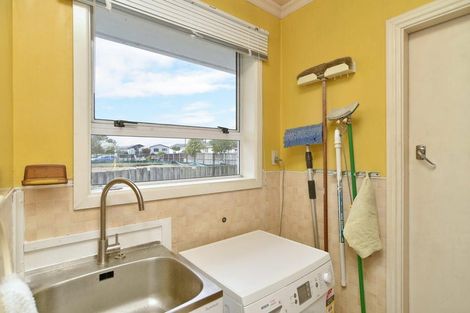 Photo of property in 32 Monowai Crescent, North New Brighton, Christchurch, 8083