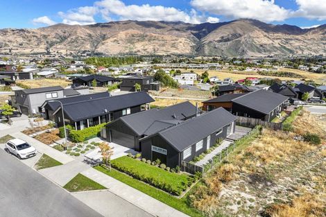Photo of property in 55 Farrant Drive, Wanaka, 9305