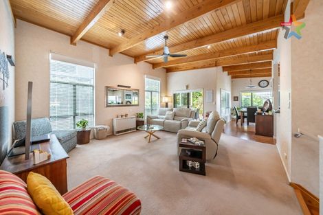 Photo of property in 14a Pekanga Road, Normandale, Lower Hutt, 5010