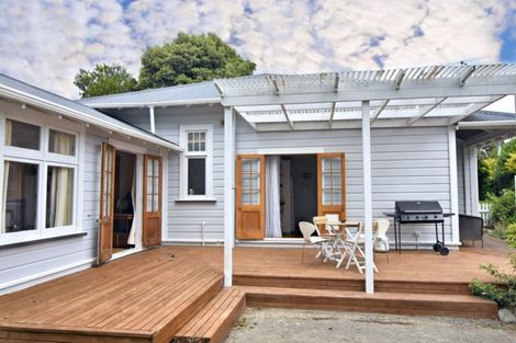 Photo of property in 270 High Street North, Carterton, 5713