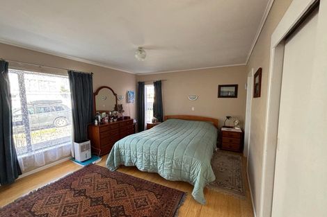 Photo of property in 272 Dowse Drive, Maungaraki, Lower Hutt, 5010