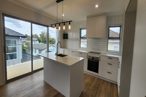 Photo of property in 1 Danden Way, Pukekohe, 2120