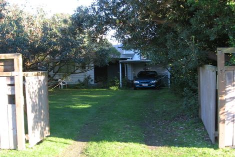 Photo of property in 45 Kapiti Lane, Otaki Beach, Otaki, 5512