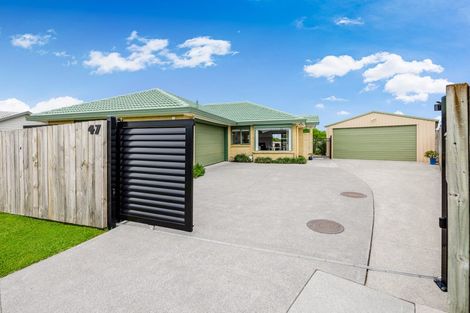 Photo of property in 47 Davington Way, Burswood, Auckland, 2013