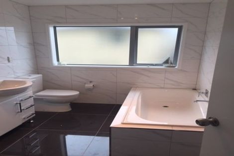 Photo of property in 44d Mountain Road, Mangere Bridge, Auckland, 2022