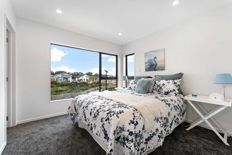 Photo of property in 40 Papai Lane, Massey, 0614