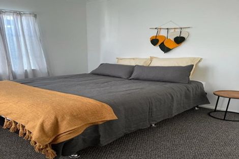 Photo of property in 2 Rupini Street, Otaki Beach, Otaki, 5512