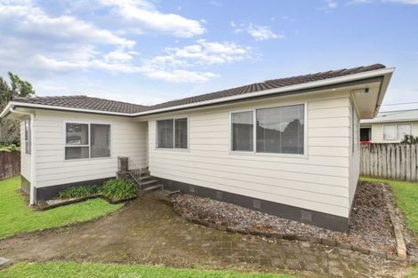 Photo of property in 529 Swanson Road, Ranui, Auckland, 0612