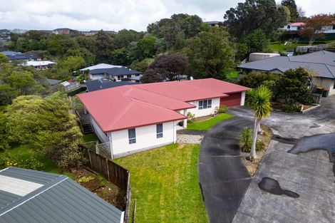 Photo of property in 7a Fantome Place, Whalers Gate, New Plymouth, 4310
