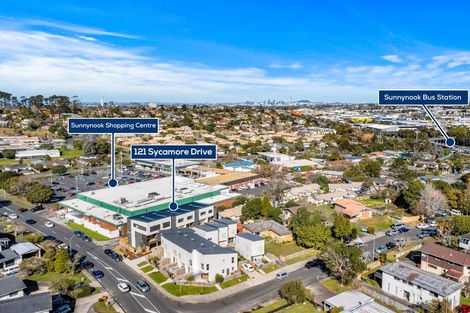 Photo of property in 121a Sycamore Drive, Sunnynook, Auckland, 0620