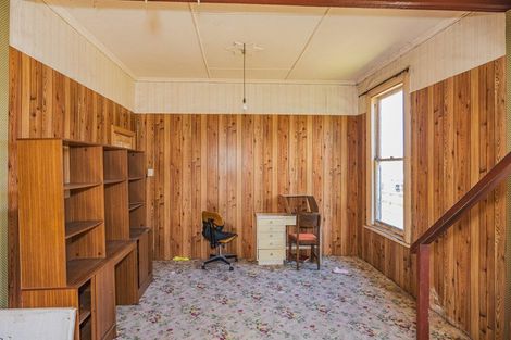 Photo of property in 18 Clyde Street, Oamaru North, Oamaru, 9400