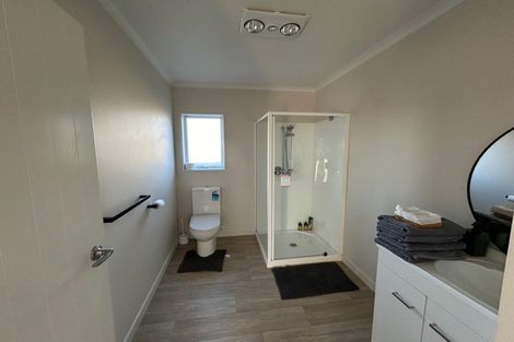 Photo of property in 9 Russell Street, Westport, 7825