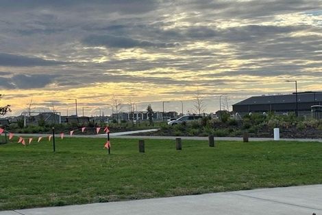 Photo of property in 4 Times Avenue, Papamoa, 3118