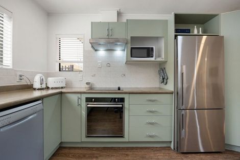 Photo of property in 111 Hall Street, Cambridge, 3434