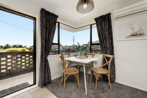 Photo of property in 58 Vale Street, Otumoetai, Tauranga, 3110