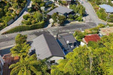 Photo of property in 12 Arthur Crescent, Waikawa, Picton, 7220