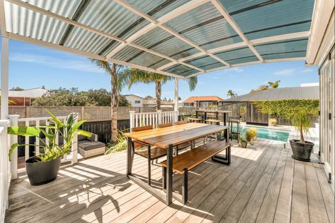Photo of property in 59 Campbell Road, Mount Maunganui, 3116