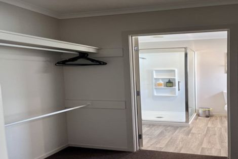 Photo of property in 2/50 Banbury Crescent, Fairfield, Hamilton, 3214
