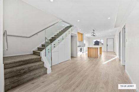 Photo of property in 11 Farranfore Road, Opaheke, Papakura, 2113