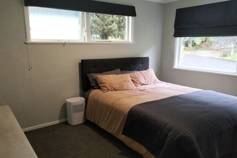 Photo of property in 27 Ngahere Street, Stokes Valley, Lower Hutt, 5019