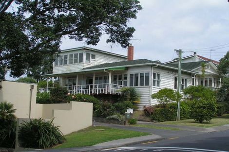 Photo of property in 35 Ewen Street, Hauraki, Auckland, 0622