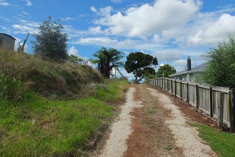 Photo of property in 2 Lake Ora Road, Te Kamo, Whangarei, 0112