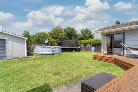 Photo of property in 17 Tudor Place, Mount Maunganui, 3116