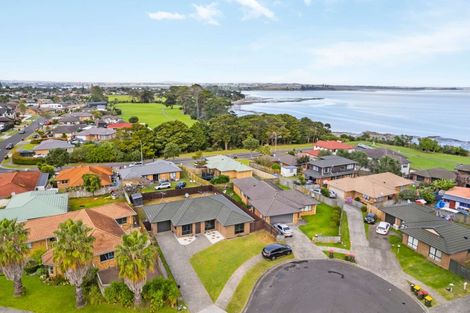 Photo of property in 8 Samara Place, Clendon Park, Auckland, 2103