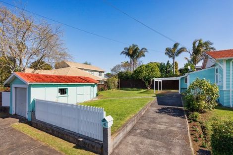 Photo of property in 40 Kitenui Avenue, Mount Albert, Auckland, 1025