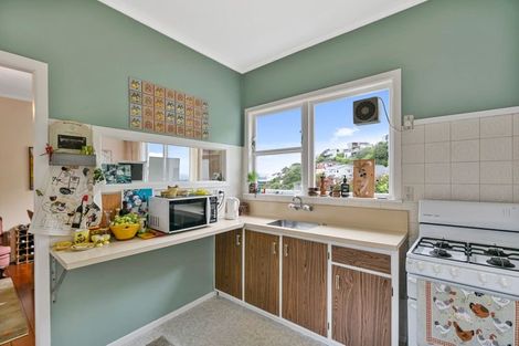 Photo of property in 106 Grafton Road, Roseneath, Wellington, 6011