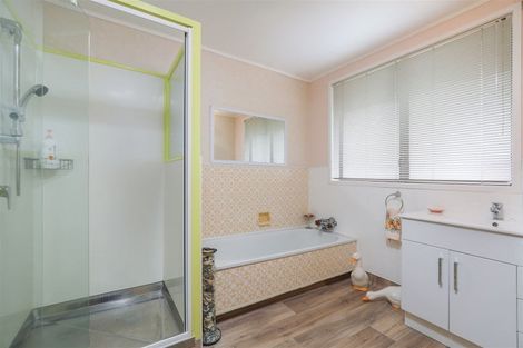 Photo of property in 83 Kimihia Road, Huntly, 3700