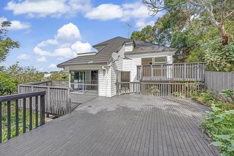 Photo of property in 2/33 Penguin Drive, Murrays Bay, Auckland, 0630