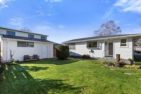 Photo of property in 51 Holdsworth Avenue, Trentham, Upper Hutt, 5018