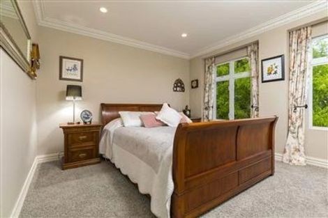 Photo of property in 12 Bushlands Park Drive, Albany, Auckland, 0632