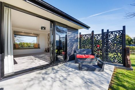 Photo of property in 166 Pharazyn Street, Feilding, 4702