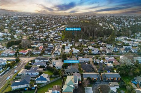 Photo of property in 72a Farquhar Road, Glendene, Auckland, 0602