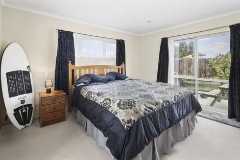 Photo of property in 231 Mark Avenue, Grenada Village, Wellington, 6037