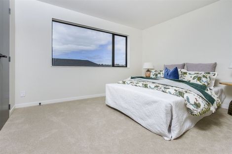 Photo of property in 55 Godfrey Drive, Orewa, 0931
