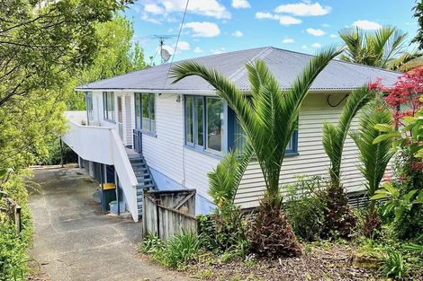 Photo of property in 8 Jellicoe Road, Murrays Bay, Auckland, 0630