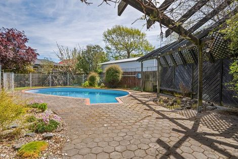 Photo of property in 17 Glenrowan Avenue, Avondale, Christchurch, 8061