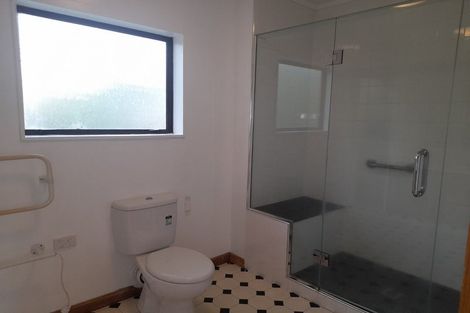 Photo of property in 18 Otupai Street, Two Mile Bay, Taupo, 3330