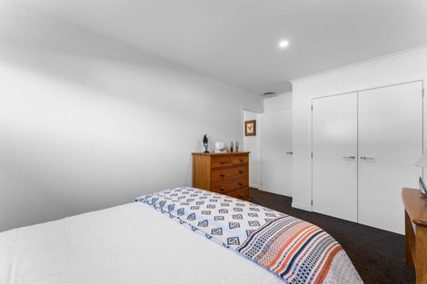 Photo of property in 52 Arabella Lane, Snells Beach, 0920