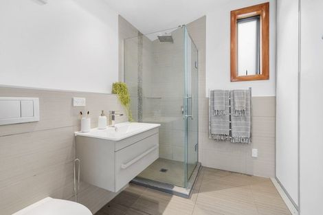 Photo of property in 27 Hardwicke Street, Sumner, Christchurch, 8081